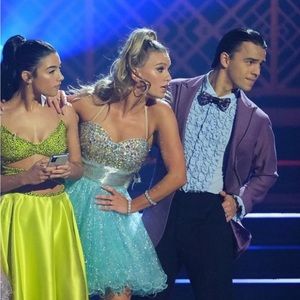 DWTS 💜MY NEPHEW D’ANGELO on “Dancing With the Stars “ troupe w CHARLIE DEMELIO